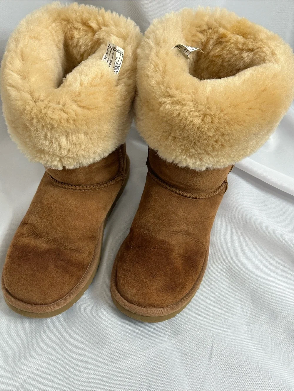 UGG Women's Classic Round Toe II Tall Boots Size 7